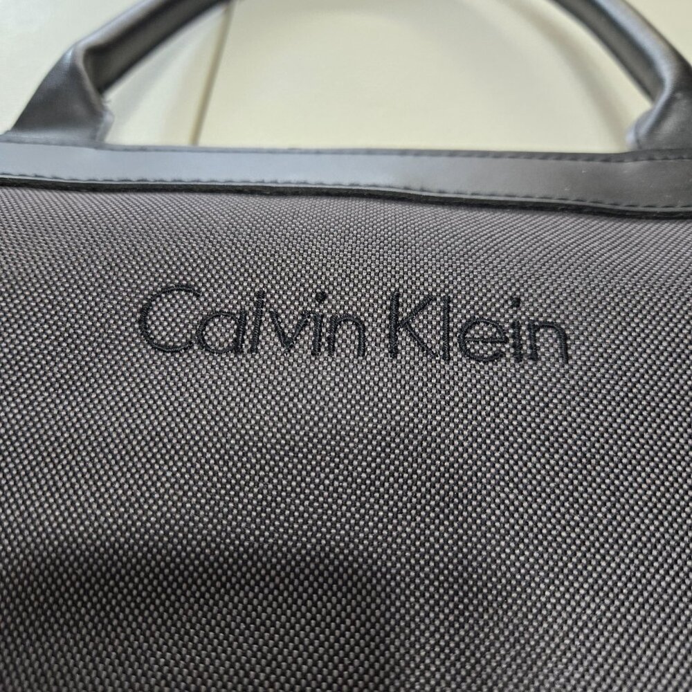 Calvin Klein Tote Bag - Picture 2 of 5